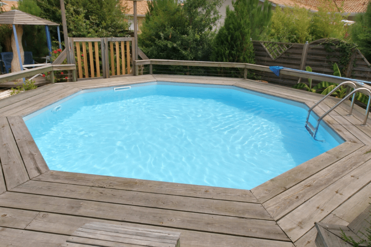 Piscine hors sol bois